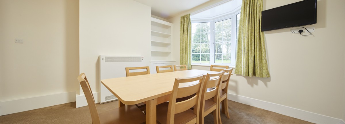 St Andrews Wards 130417 Panorama 045